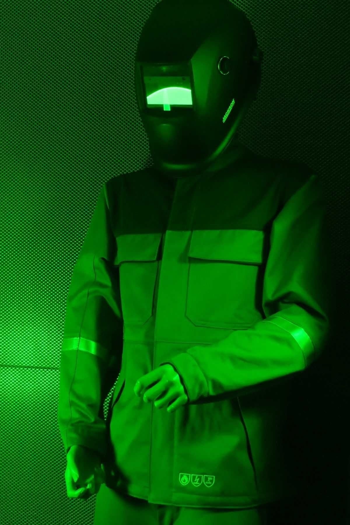 Plaque rigide IMPACT Vert Teinte 6 [le m²]